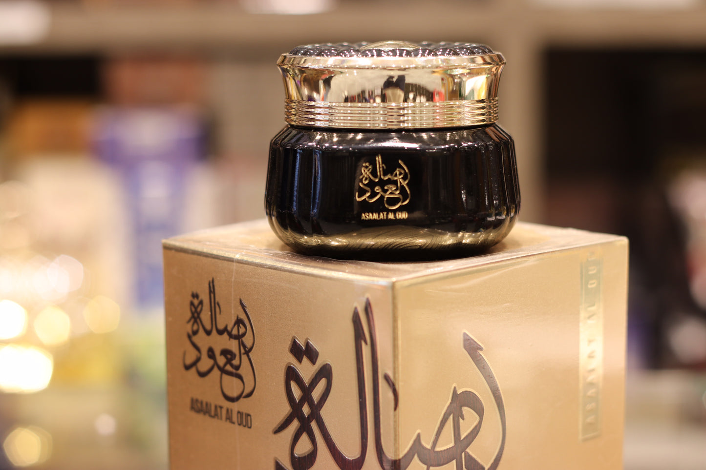 Bukhoor Asalat Aloud – Traditional Arabic Bakhoor Perfume with Rich Oud & Spicy Tones