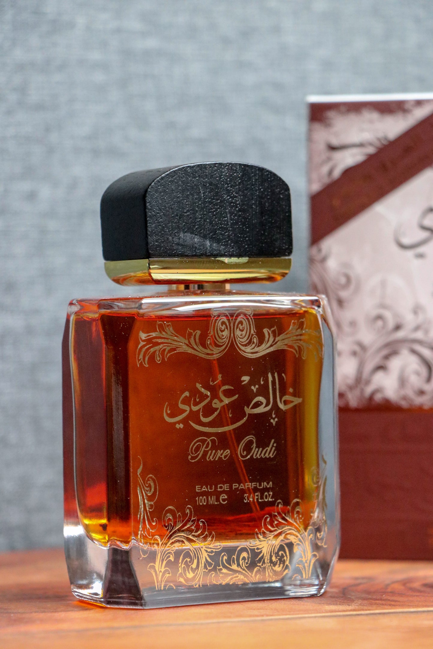 Parfum Pure Oudi – Best Oriental Perfume with Woody and Spicy Notes