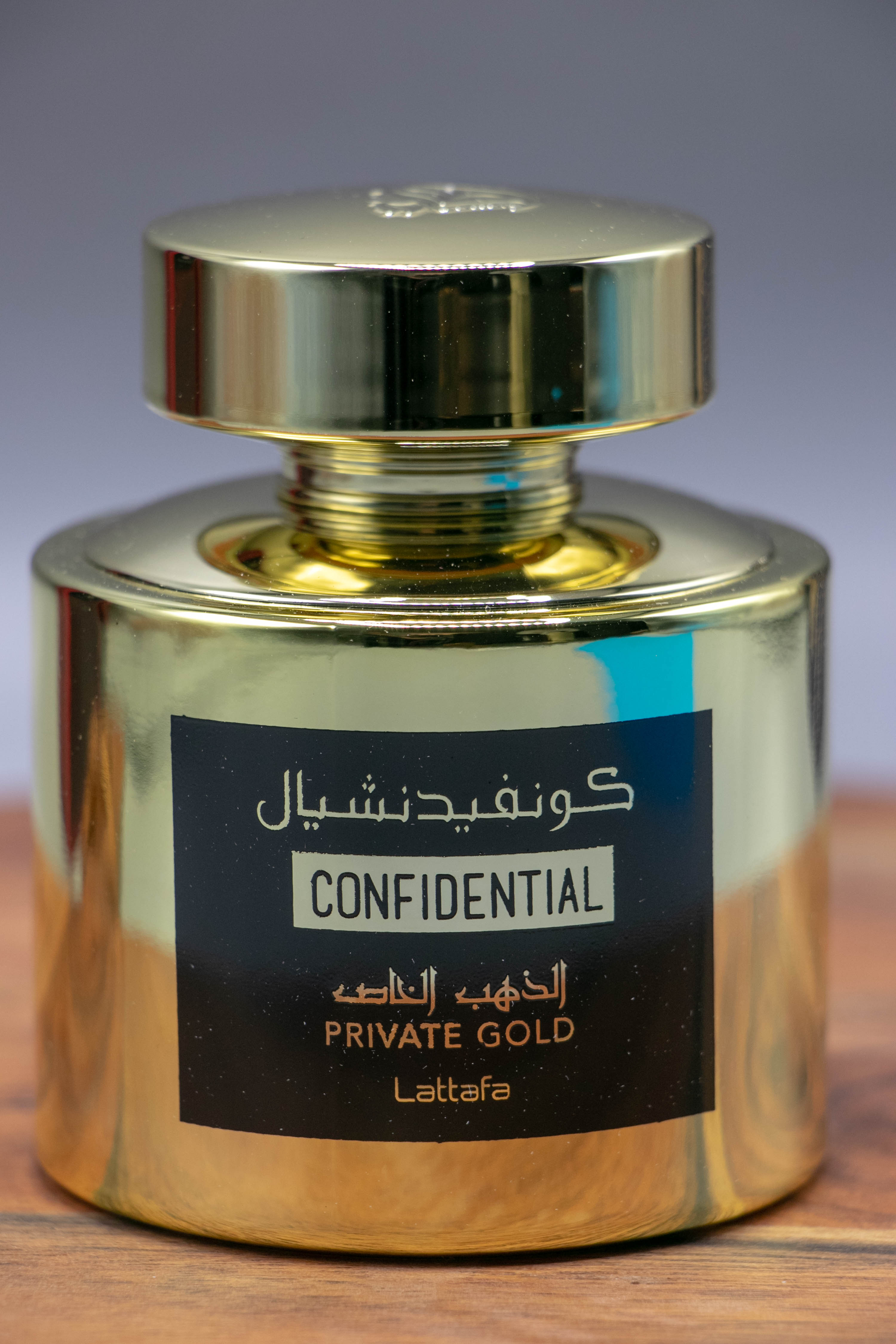Parfum Confidential private gold (LATTAFA )